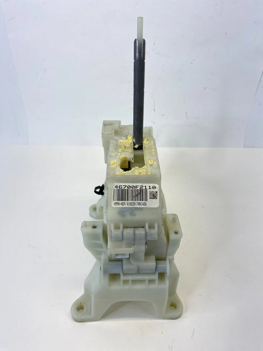 17-20 HYUNDAI ELANTRA 2.0L AUTO FLOOR GEAR SHIFT SHIFTER LEVER 46700-F2110 OEM
