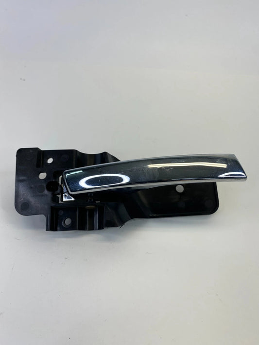 11-16 CHRYSLER TOWN & COUNTRY FRONT RIGHT INTERIOR DOOR HANDLE 68066552AA OEM