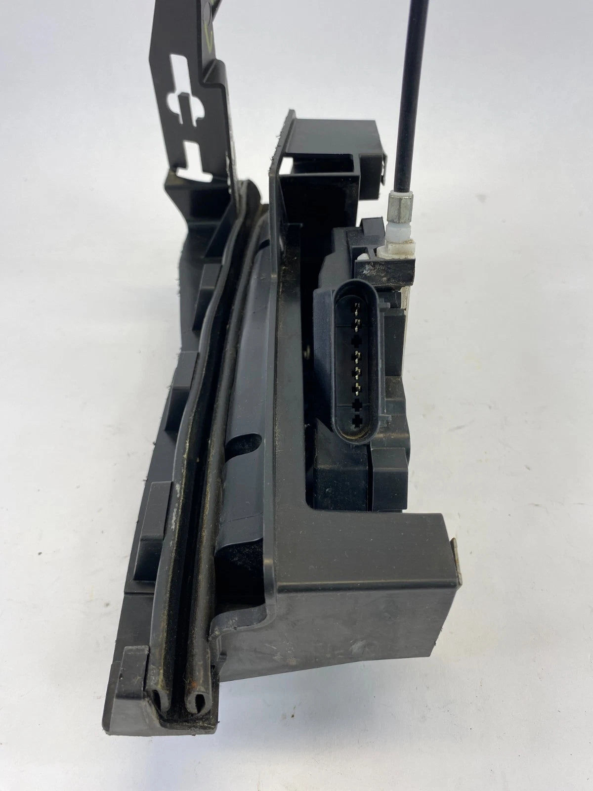 2013-2020 FORD FUSION FRONT RIGHT DOOR LATCH LOCK ACTUATOR AE8A-5421812-BJ OEM