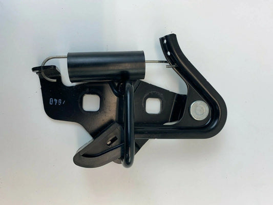 2006-2012 FORD FUSION REAR TRUNK LOCK LATCH RECEIVER STRIKER RELEASE 54404B12