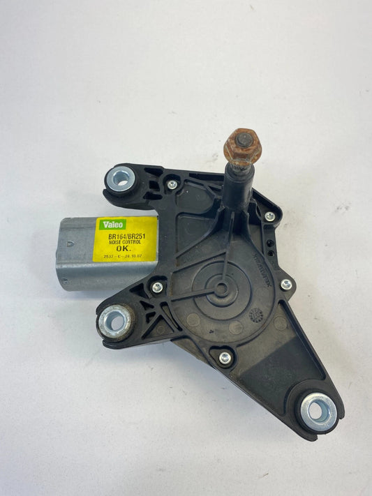 2006-2012 MERCEDES-BENZ R350 REAR GLASS WINDSHIELD WIPER MOTOR A2518200042 OEM