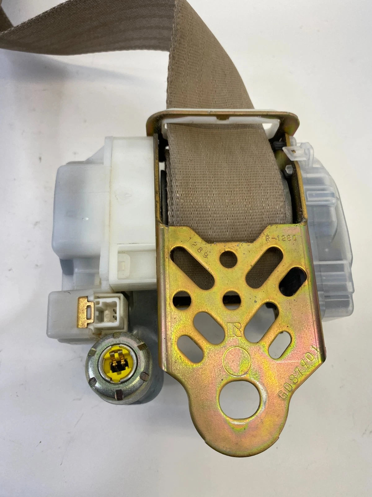 2002 2003 02 03 LEXUS ES300 FRONT RIGHT PASSENGER SIDE SEAT BELT RETRACTOR BEIGE