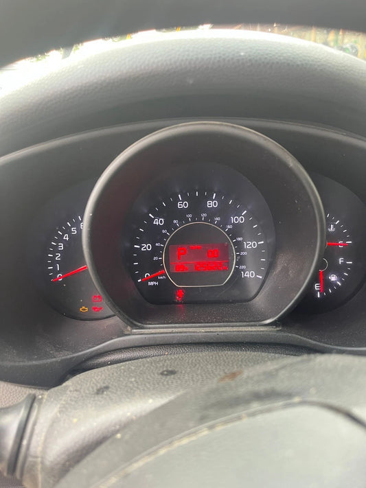 2014-2016 KIA SOUL A/T DASH INSTRUMENT SPEEDOMETER CLUSTER 125.622 MILES OEM