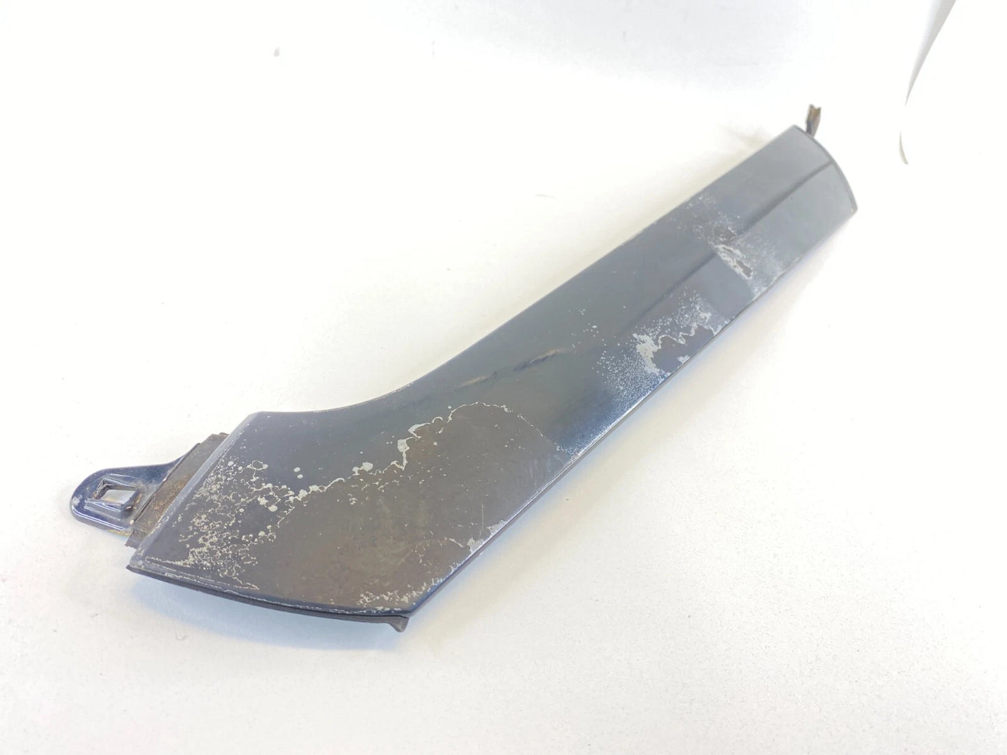 04-08 CHRYSLER CROSSFIRE FRONT RIGHT SIDE WINDSHIELD PILLAR MOLDING A1936900262