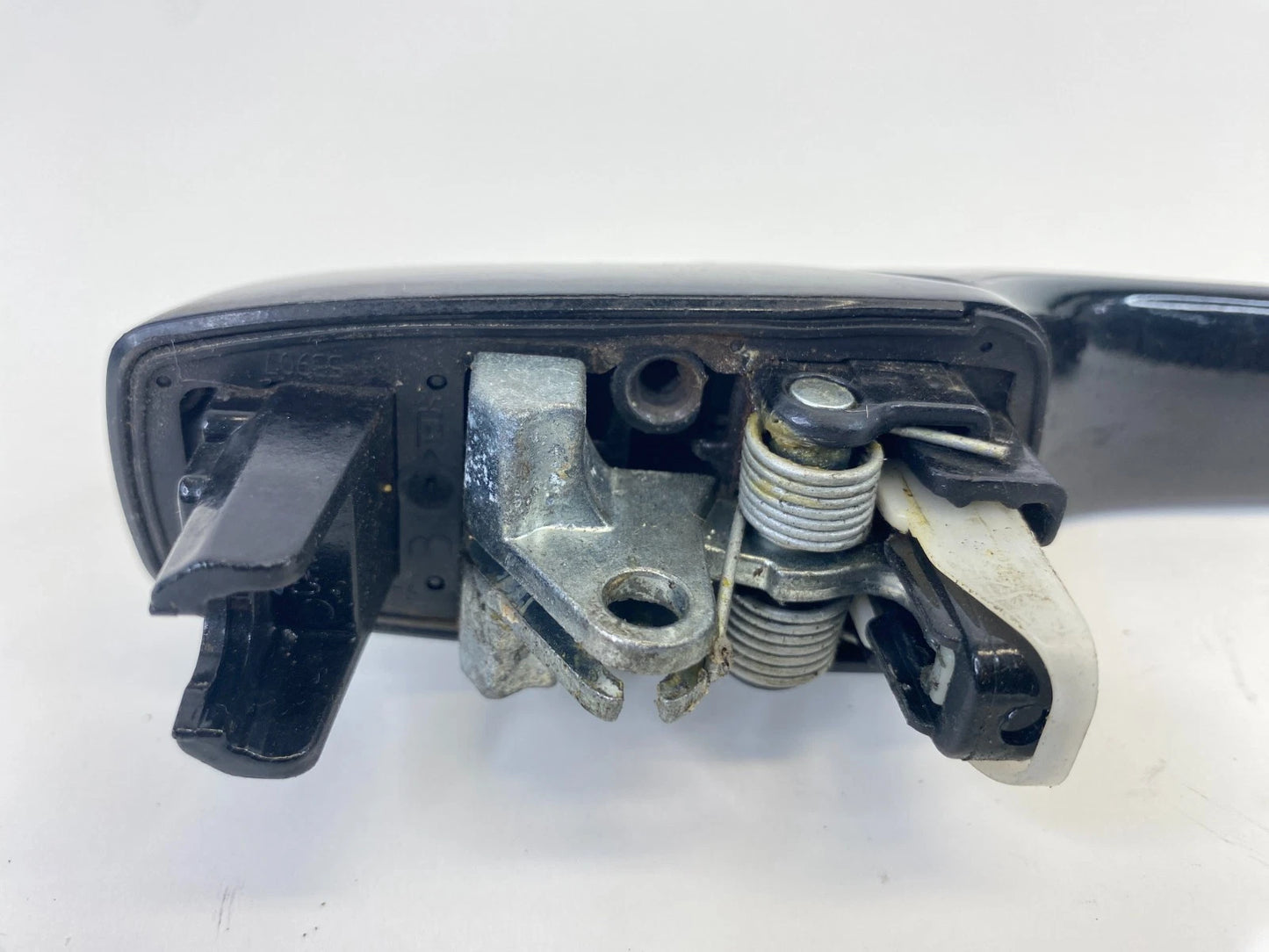 2008-2016 TOWN & COUNTRY REAR LEFT SIDE SLIDING DOOR EXTERIOR HANDLE 1NA50AXRAC