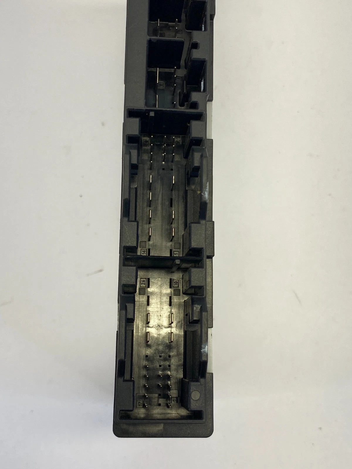 2011-2017 BMW X3 FRONT POWER SEAT CONTROL MODULE UNIT 6135-9-248-561-9 OEM