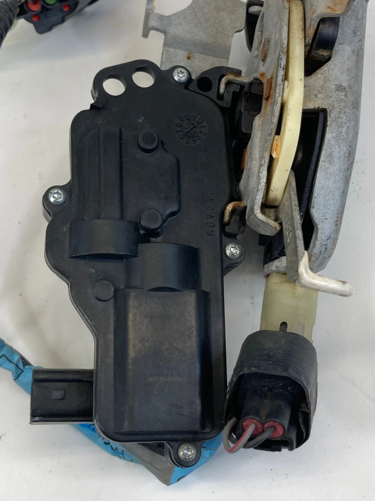 2002 2003 2004 2005 FORD EXPLORER FRONT LEFT DOOR LOCK LATCH ACTUATOR OEM