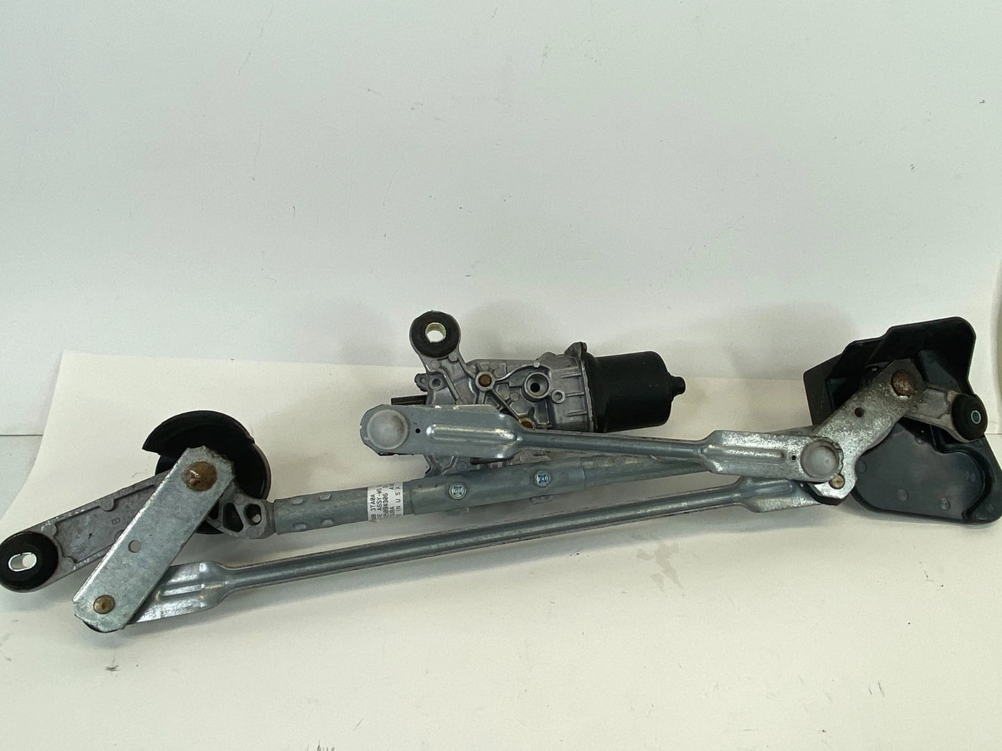 13-18 Nissan Altima Front Windshield Wiper Motor Assy w/ Linkage 28800-3TA0A OEM