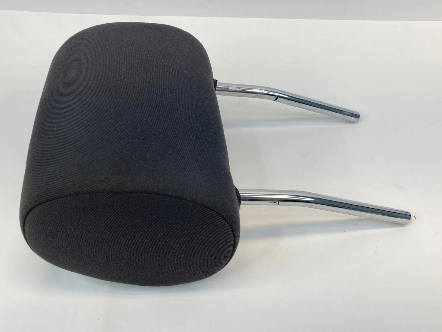 2006-2013 AUDI A3 HATCHBACK FRONT PASSENGER RIGHT SEAT HEADREST ASSEMBLY OEM