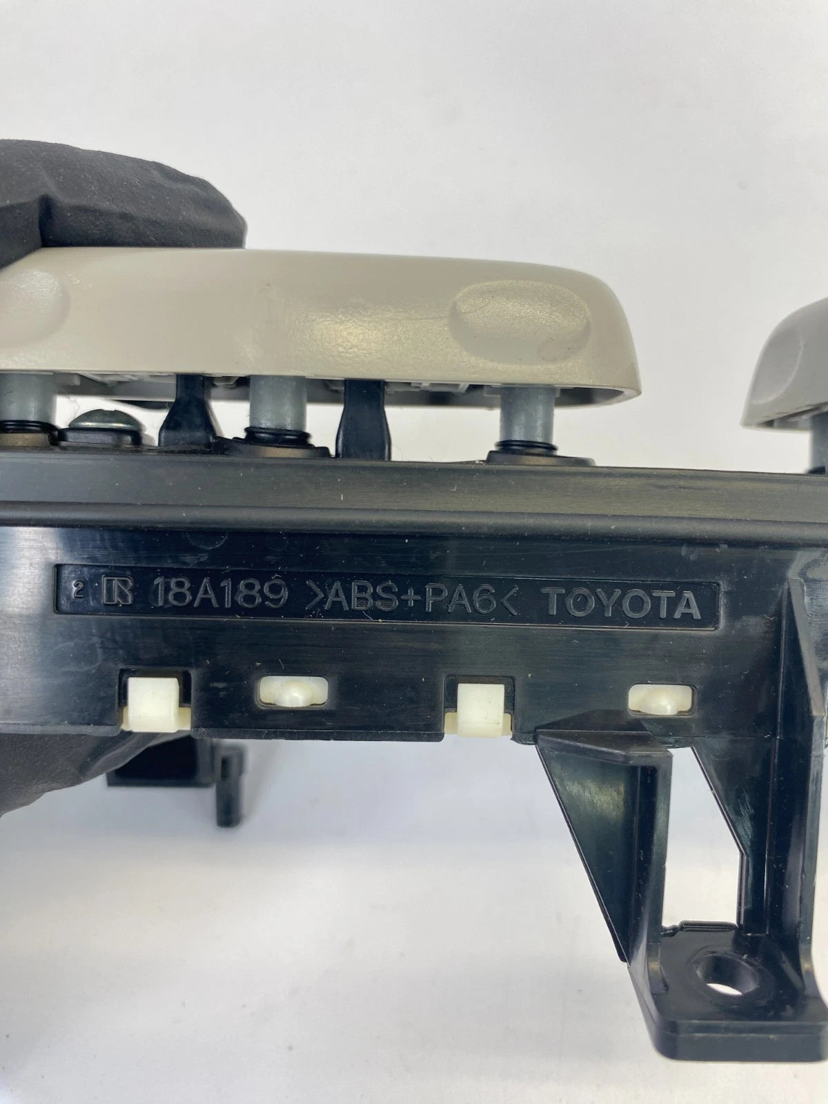 2009-2015 TOYOTA VENZA FRONT LEFT DRIVER SIDE SEAT ADJUSTMENT CONTROL SWITCH