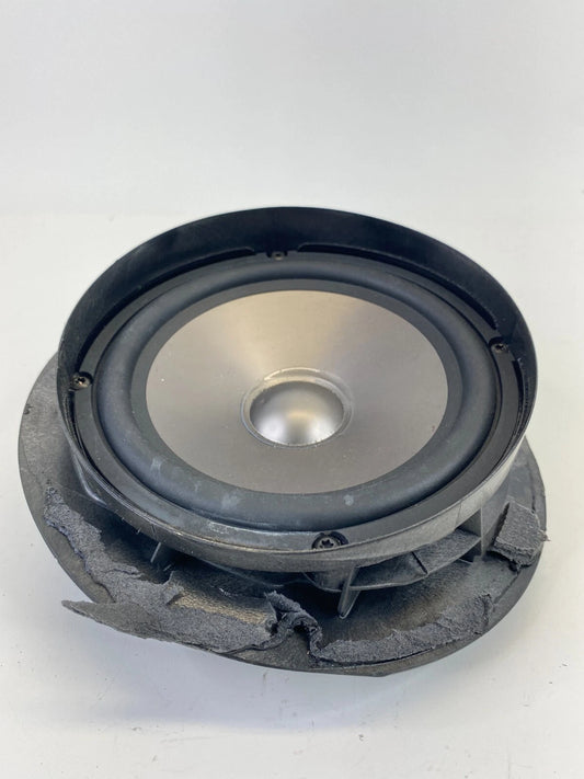 2003-2006 MERCEDES-BENZ E500 REAR RIGHT BACK SIDE DOOR SPEAKER A2118202602 OEM