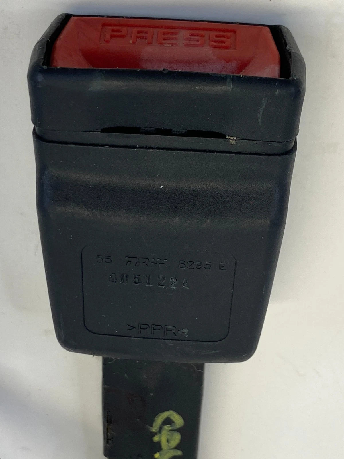 2011-2015 HYUNDAI SONATA SEAT BELT BUCKLE FRONT RIGHT PASSENGER UNIT OEM 405122A