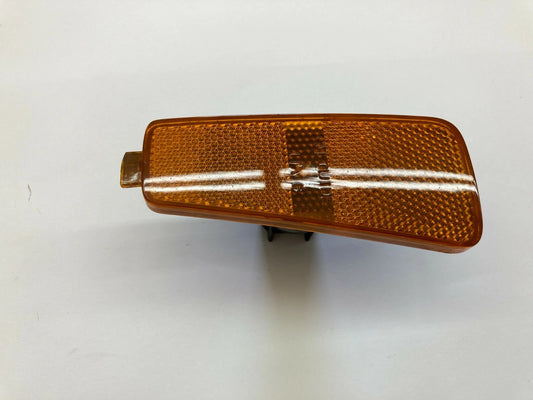 2006-2011 CHEVROLET HHR BUMPER FRONT LEFT DRIVER SIDE MARKER LIGHT LAMP OEM