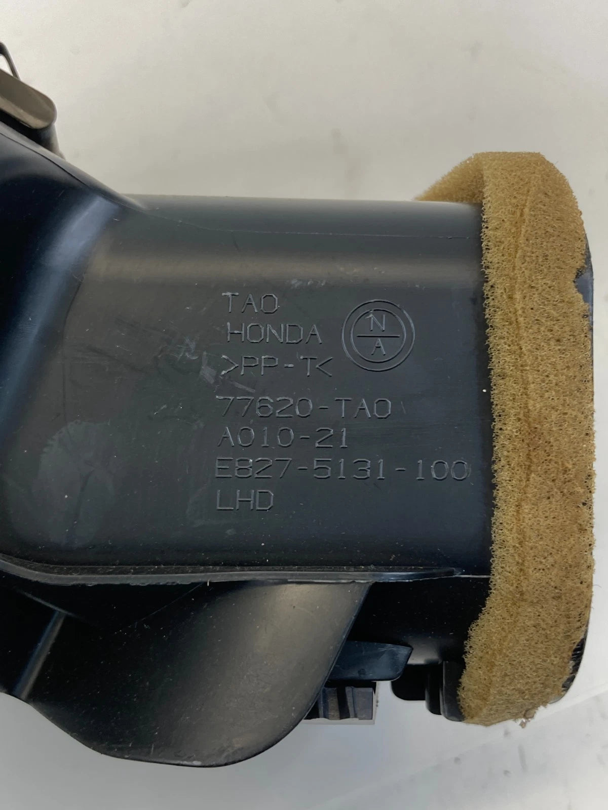 2008-2012 Honda Accord Front Left Driver Side AC Air Vent Grille 77620-TA0-A010