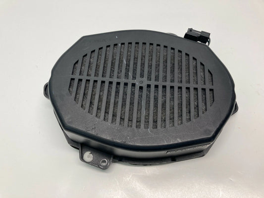2001-2005 BMW 325I 330I REAR RIGHT SIDE DOOR SPEAKER SUBWOOFER 65138369940 OEM