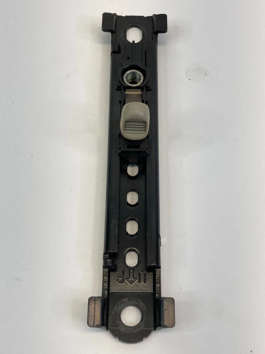 2005-2010 PONTIAC G6 FRONT LEFT DRIVER SIDE SEAT BELT HEIGHT ADJUSTER 22704418
