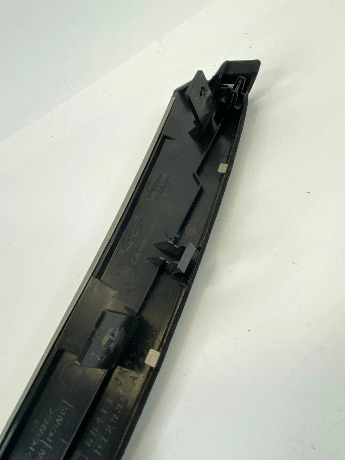 07 08 INFINITI G35 SEDAN FRONT RIGHT DASH SIDE INSTRUMENT TRIM BEZEL 68411-JK000
