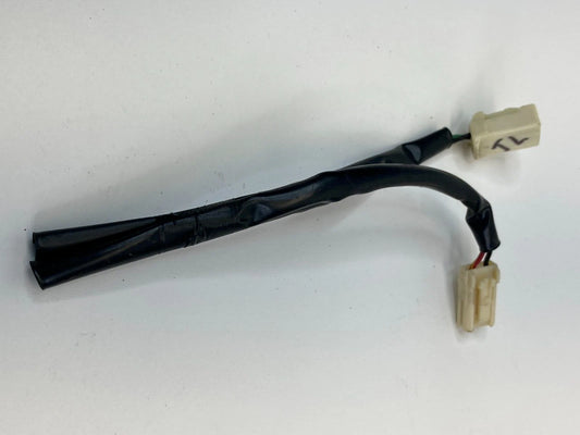 03 04 05 MAZDA 6 MAZDA6 REAR LEFT DRIVER TAIL LIGHT TAILLIGHT WIRE HARNESS OEM
