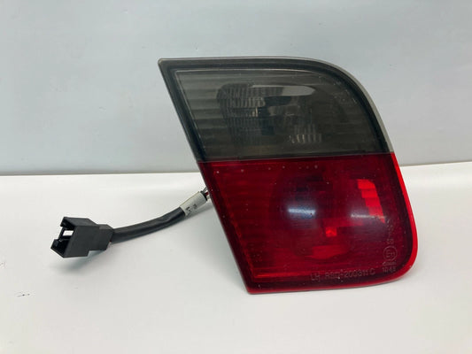 2001-2005 BMW 325I REAR LEFT DRIVER SIDE INNER TAIL LIGHT LAMP RSD200311C OEM
