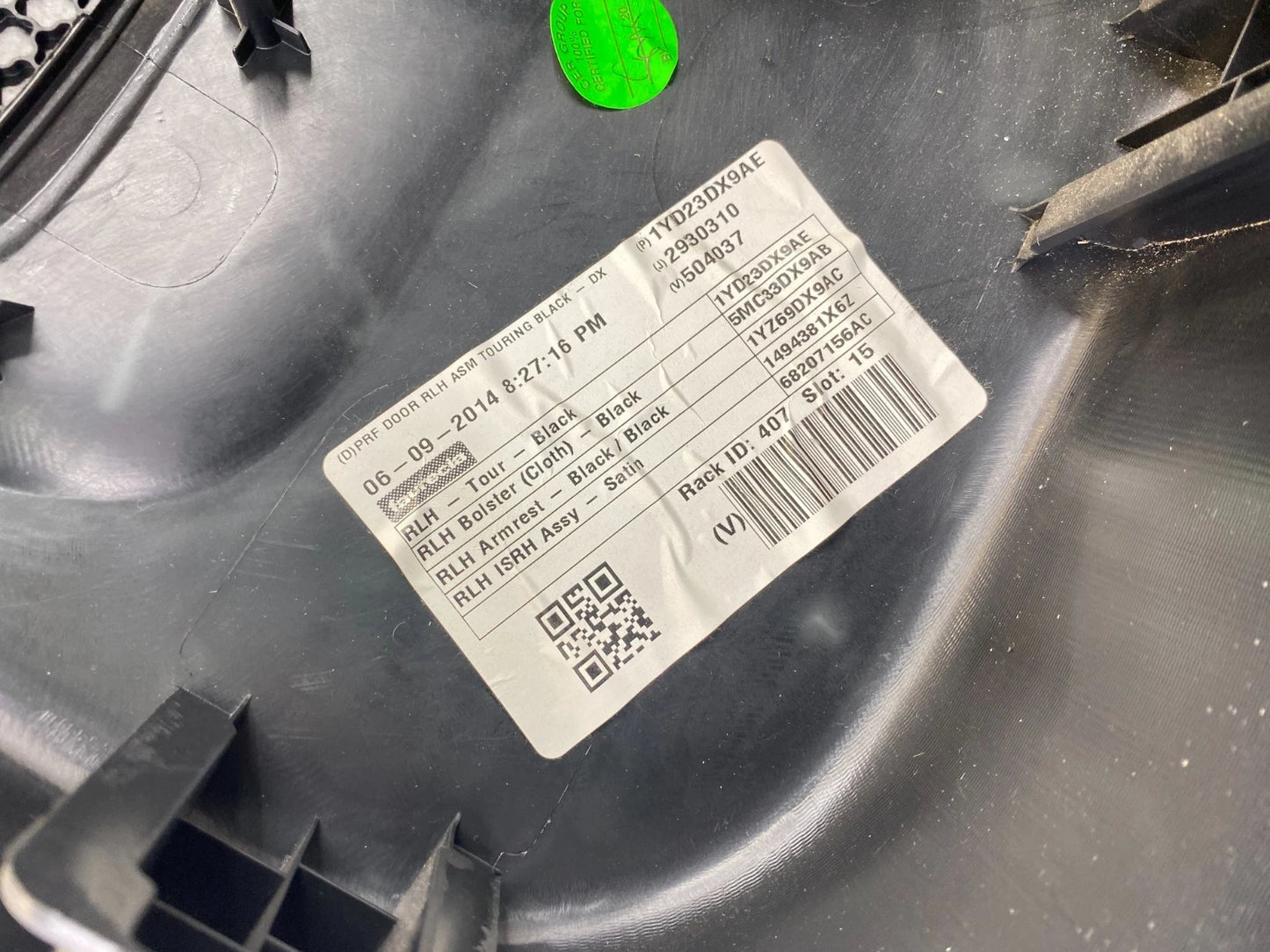 2015-2017 Chrysler 200 Rear Left Side Interior Door Panel Assembly 5MC33DX9AB