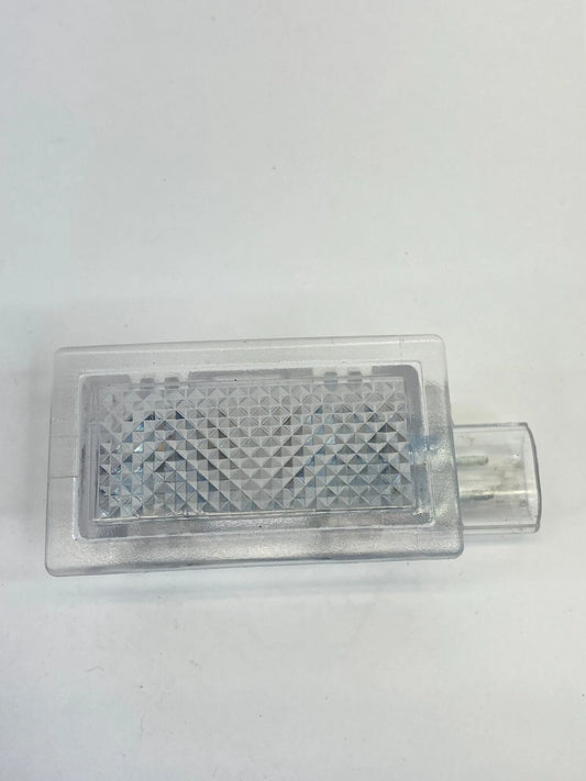 13-15 FORD EXPLORER INTERCEPTOR UTILITY REAR INTERIOR COURTESY LIGHT LAMP OEM