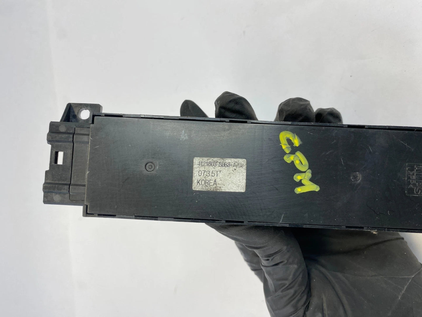 2005-2010 HONDA ODYSSEY FRONT LEFT DRIVER POWER SEAT CONTROL SWITCH PANEL OEM