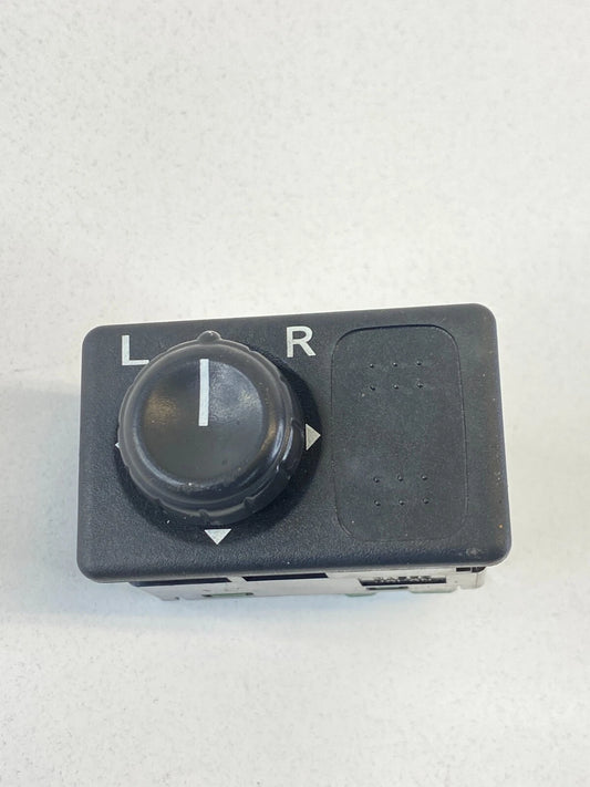 2000 2001 2002 NISSAN MAXIMA DASH POWER MIRROR CONTROL POSITION SWITCH OEM
