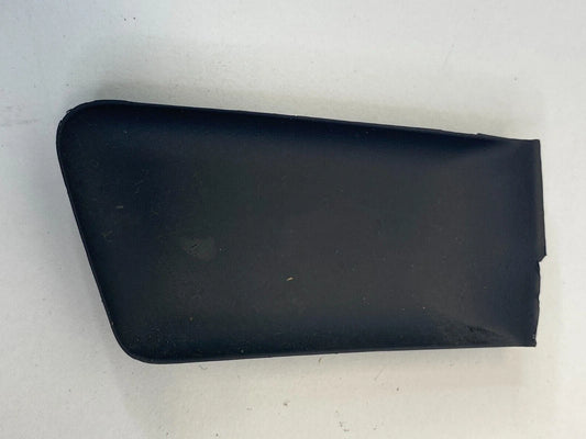 11-14 HYUNDAI SONATA REAR RIGHT INNER DOOR HANDLE SCREW CAP COVER 82629-3S000