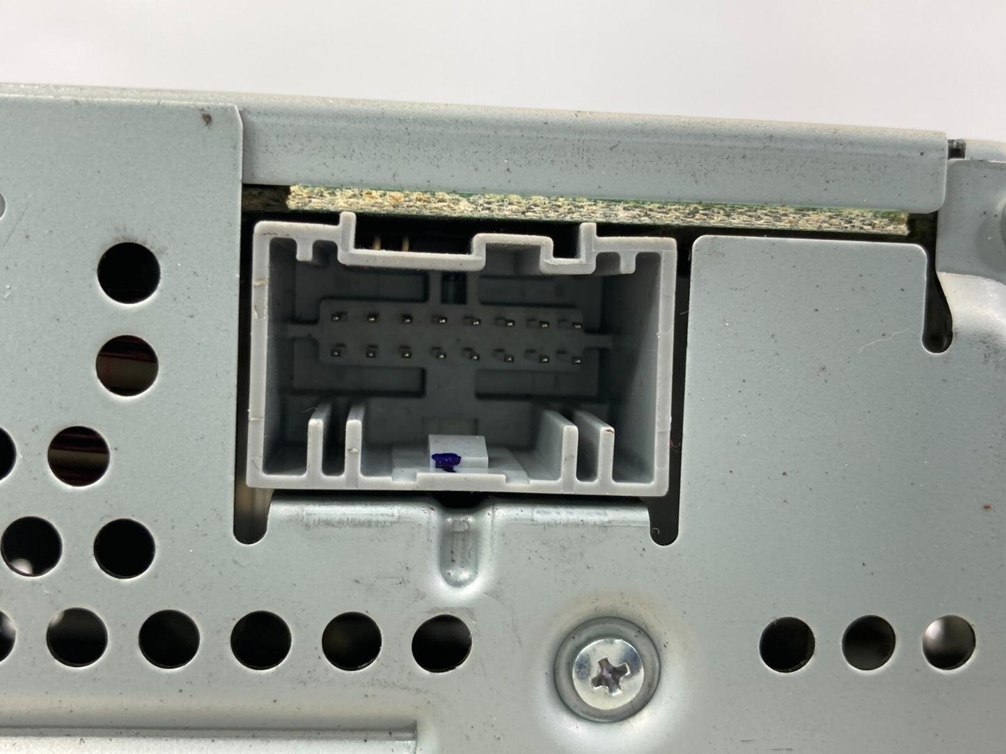 2010 2011 Ford Focus Radio AM FM Satellite MP3 CD Player Stereo 9S4T-19C157-AH