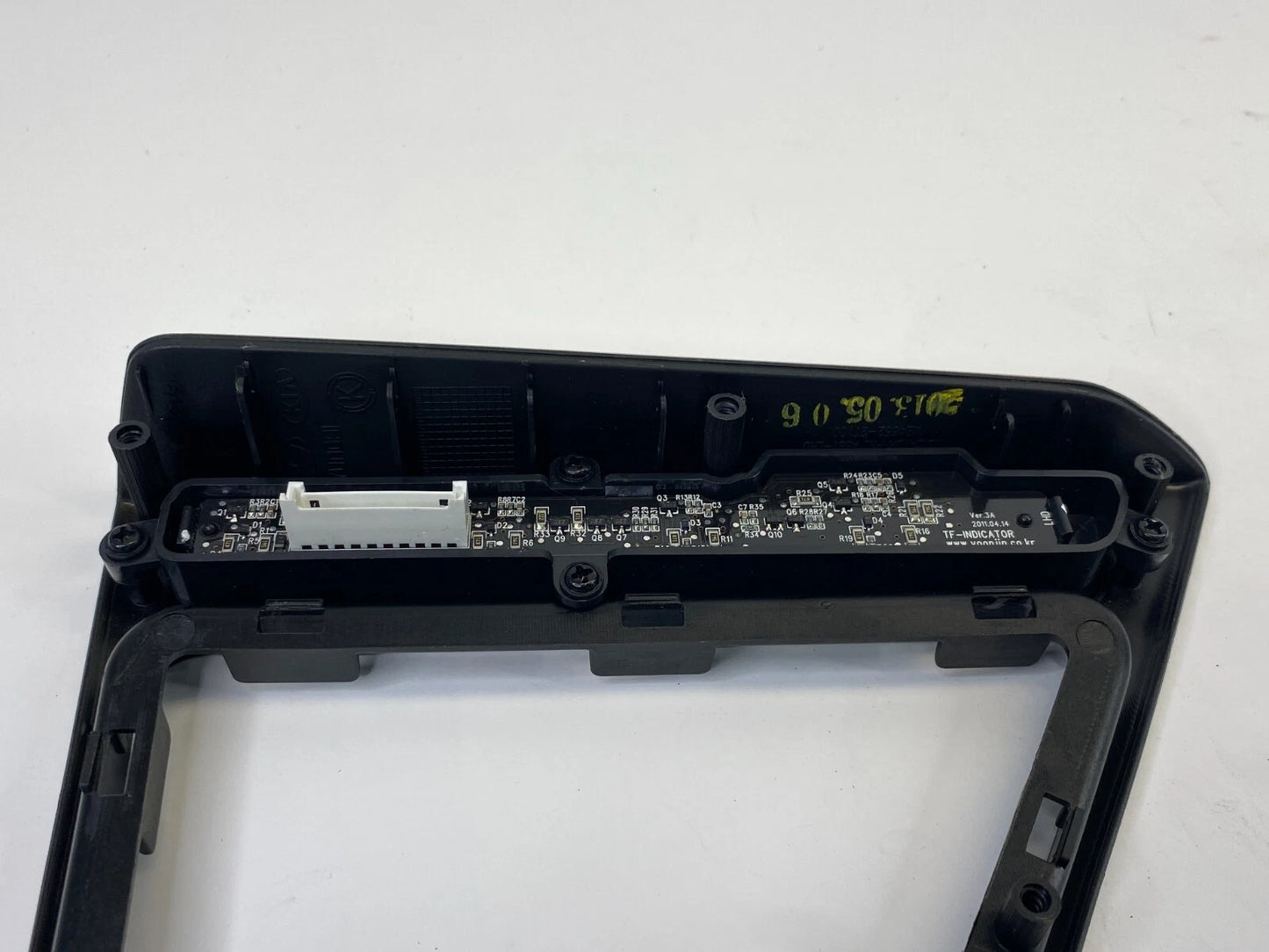 2011-2013 KIA OPTIMA AUTOMATIC TRANSNMISSION SHIFTER LEVER SHIFT INDICATOR OEM
