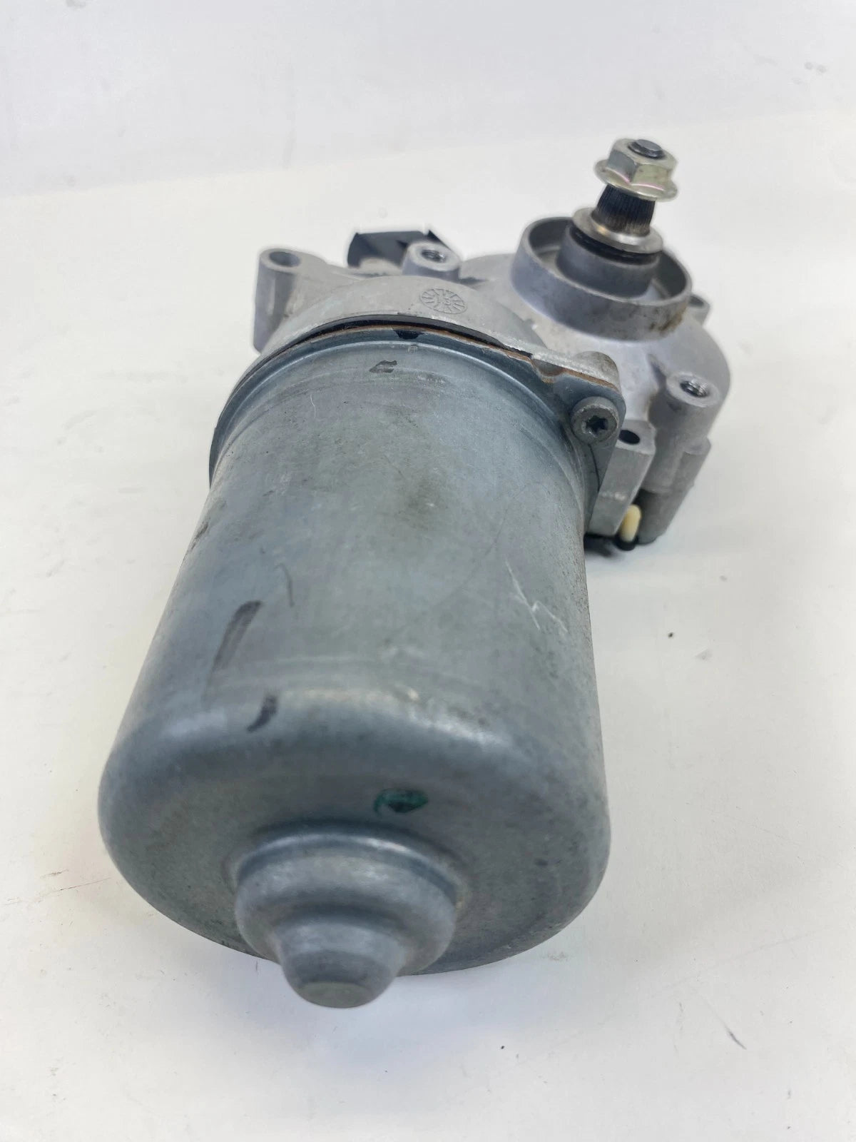 2008-2016 Chrysler Town & Country Front Windshield Wiper Motor Assy W000011423