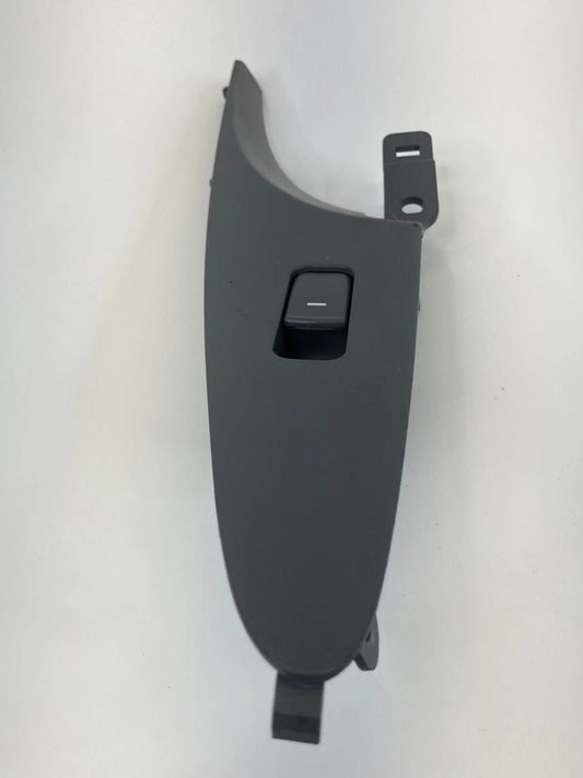 11-14 HYUNDAI SONATA REAR RIGHT SIDE DOOR WINDOW CONTROL SWITCH TRIM 93581-3S060