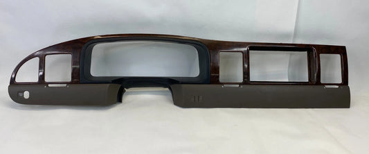 1998-2002 LINCOLN TOWN CAR DASH CLUSTER BEZEL PANEL RADIO SURROUND COVER WOOD