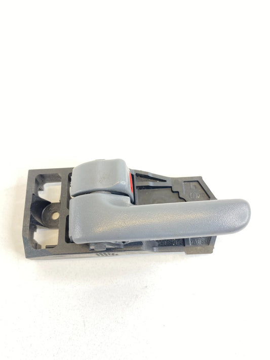 2001-2003 TOYOTA RAV4 FRONT LEFT DRIVER INNER DOOR HANDLE 69206-30150 OEM