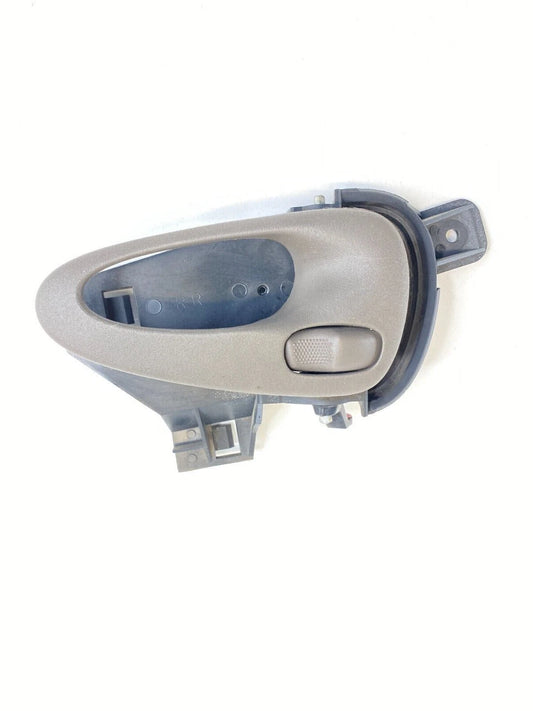 99 00 01 02 03 04 05 PONTIAC GRAND AM REAR RIGHT INTERIOR INNER DOOR HANDLE OEM