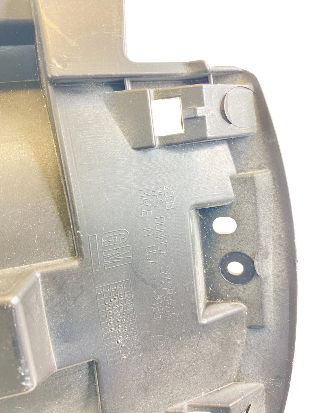2011-2016 CHEVROLET CRUZE DASH SPEEDOMETER CLUSTER LOWER HOUSING TRIM 95216802