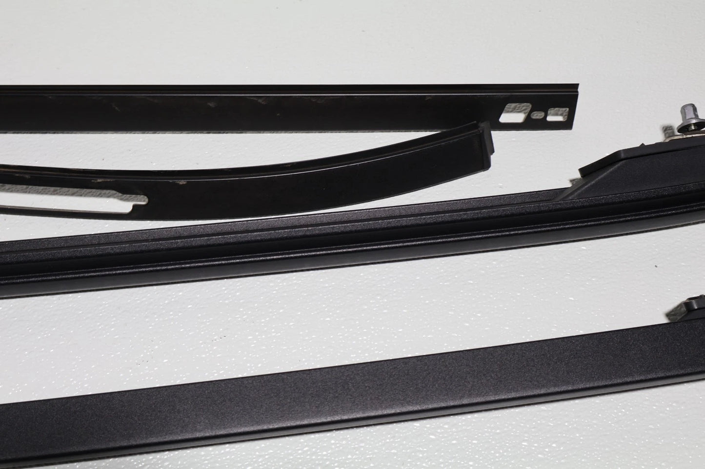 2020-2024 FORD EXPLORER ROOF RACK RAIL LUGGAGE RAIL CROSS BARS SET LB5B-S55129