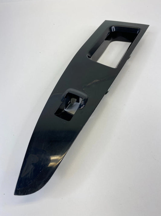 2013-2016 FORD FUSION REAR RIGHT DOOR WINDOW SWITCH TRIM PLATE OEM DS73-14A567-B