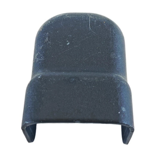 2007-2010 HYUNDAI ELANTRA SEDAN SEAT TRACK COVER TRIM CAP 88567-3K000 OEM