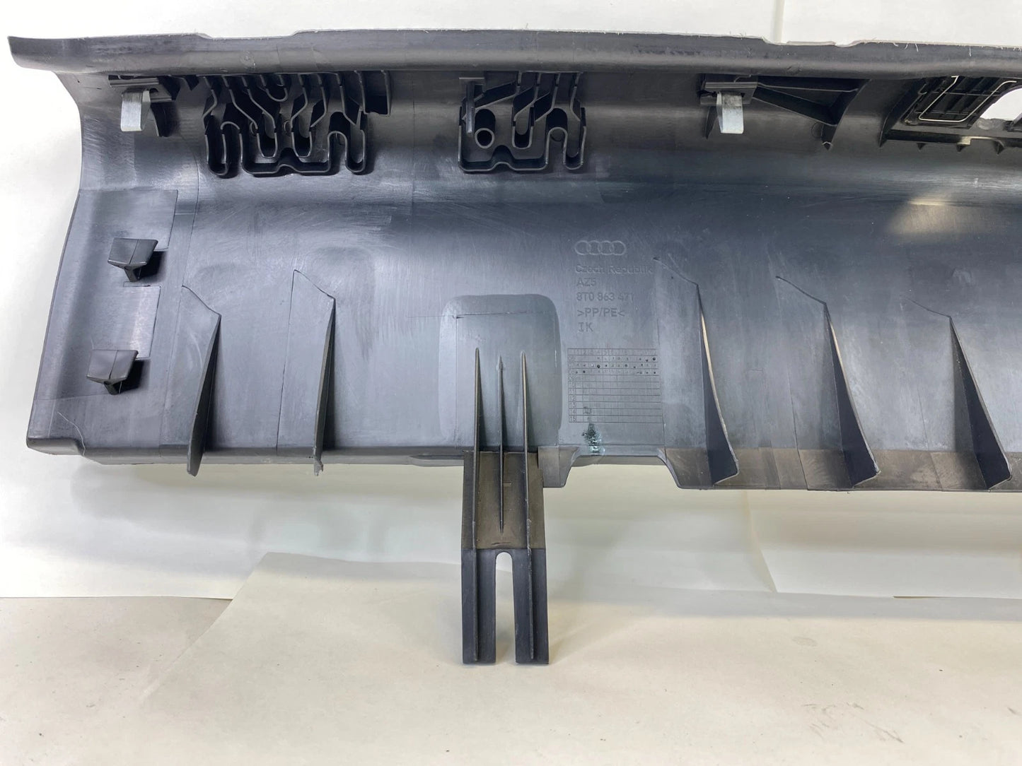 2008-2017 AUDI A5 QUATTRO REAR TRUNK SILL SCUFF PLATE TRIM PANEL 8T0-863-471 OEM