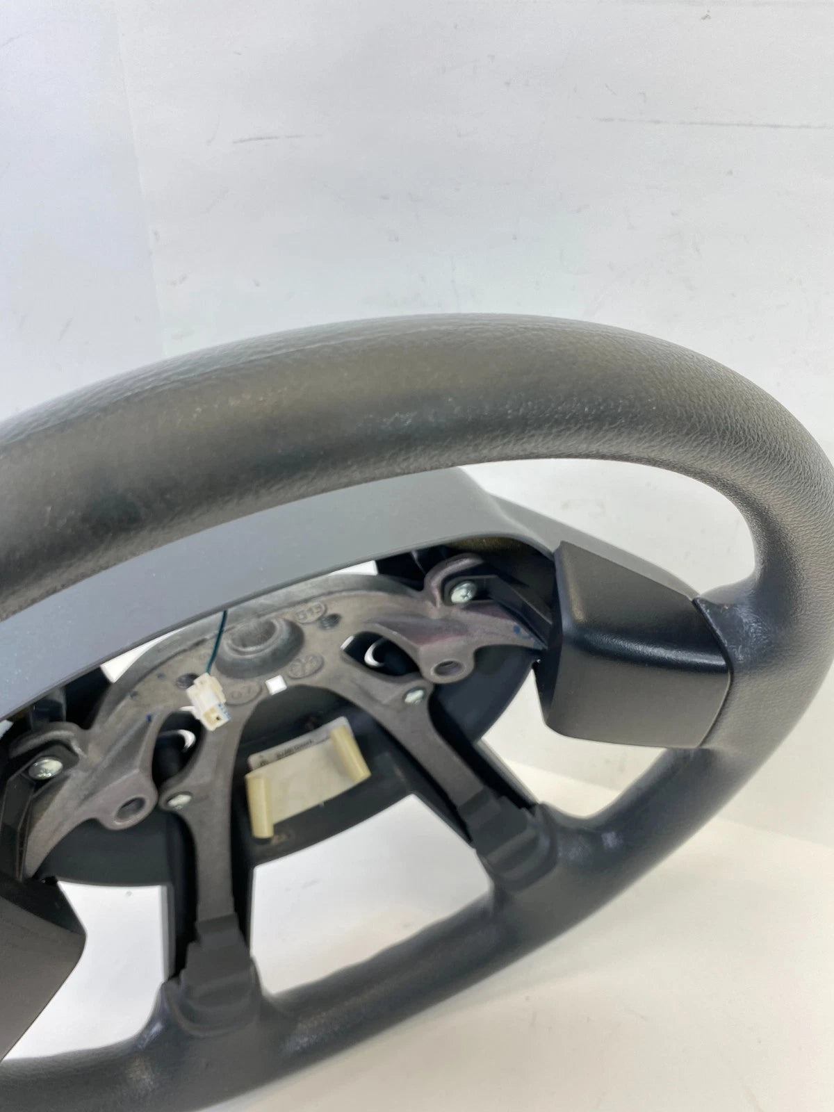 2007 DODGE DAKOTA ST STEERING WHEEL FOUR SPOKE WITHOUT CRUISE CONTROL OEM