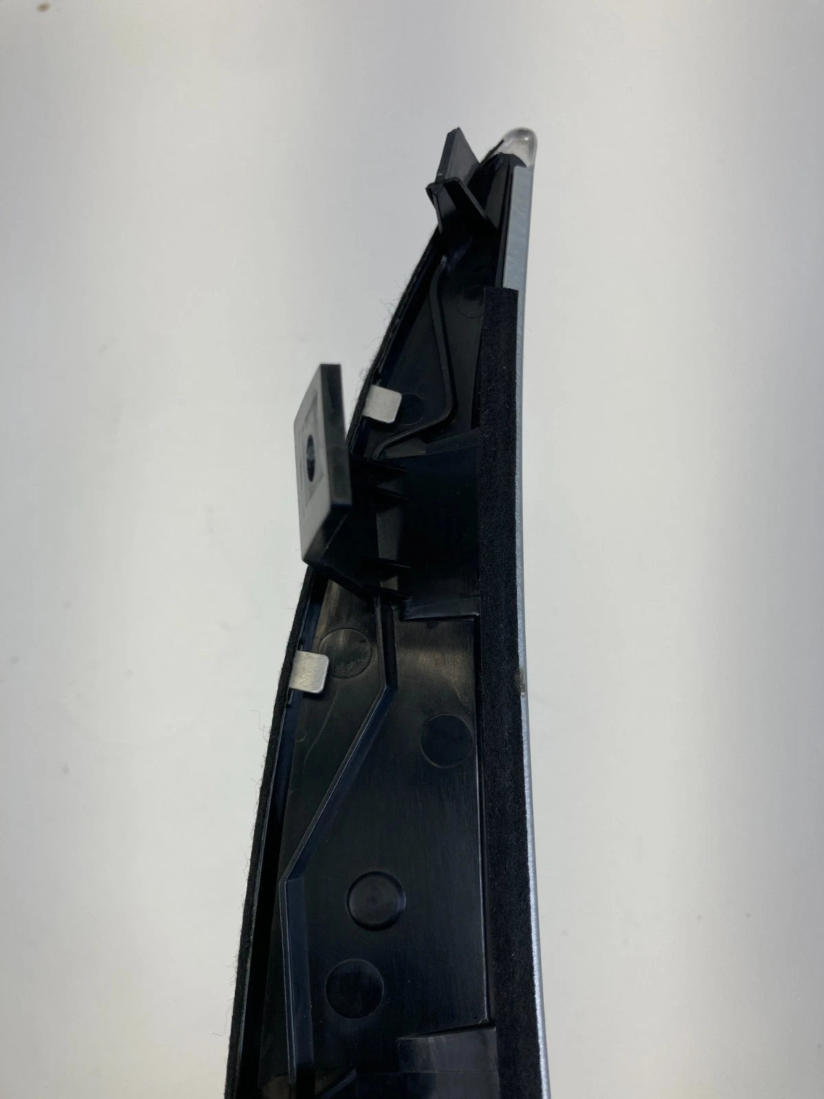 08 09 INFINITI G37 RIGHT PASSENGER DASH TRIM MOLDING PANEL COVER 68411-JK600 OEM