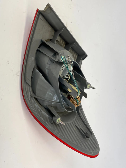 2005-2008 TOYOTA COROLLA SEDAN REAR LEFT LH OUTER SIDE TAILLIGHT TAIL LAMP OEM
