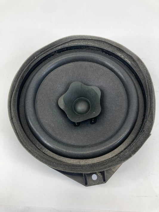 10-17 GMC TERRAIN CHEVROLET EQUINOX REAR LEFT DOOR RADIO SPEAKER 25845394 OEM