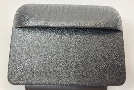 2005-2010 PONTIAC G6 FRONT LEFT SIDE DASH COIN ASHTRAY ASH TRAY PANEL 22630693