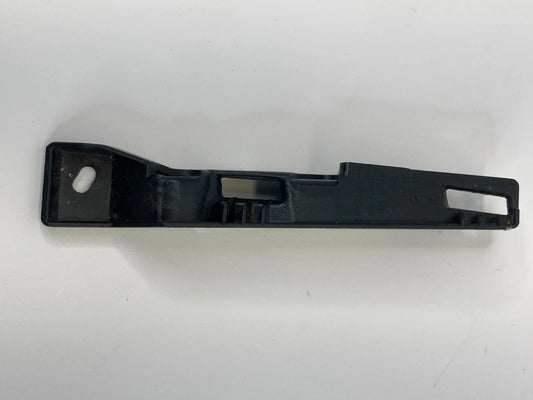 98-10 VOLKSWAGEN NEW BEETLE FRONT LEFT BUMPER RETAINER BRACKET OEM 1C0815681