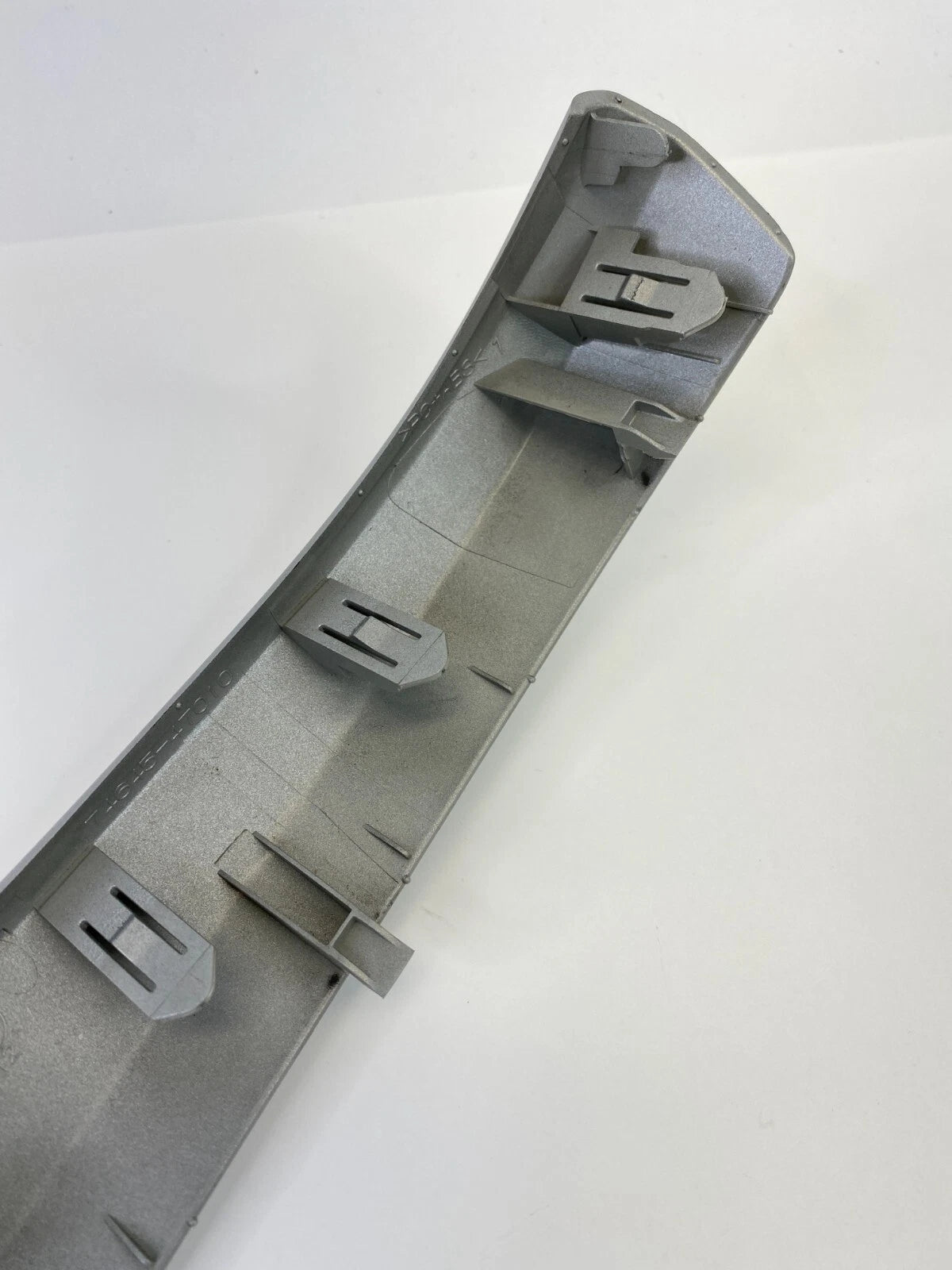 10 11 TOYOTA PRIUS REAR RIGHT INTERIOR DOOR PULL HANDLE TRIM COVER 74645-47010
