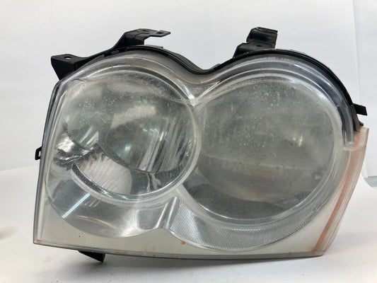 2005-2007 JEEP GRAND CHEROKEE LEFT DRIVER HEADLIGHT HEAD LAMP OEM 55156351AG