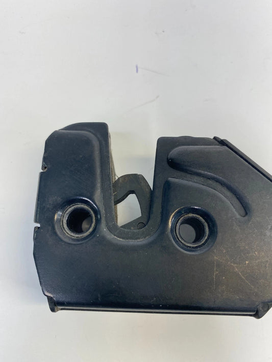 03-12 LAND ROVER RANGE ROVER REAR LEFT LOWER TAILGATE LOCK LATCH OEM 51247016047