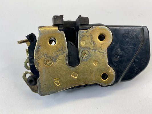 01-06 CHRYSLER SEBRING SEDAN FRONT RIGHT PASSENGER MANUAL DOOR LOCK LATCH FR RH
